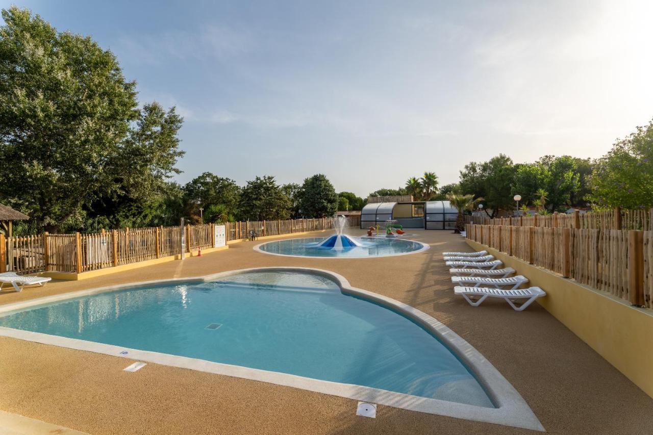 ホテル Camping Beau Rivage メーズ エクステリア 写真
