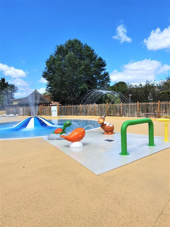 ホテル Camping Beau Rivage メーズ エクステリア 写真